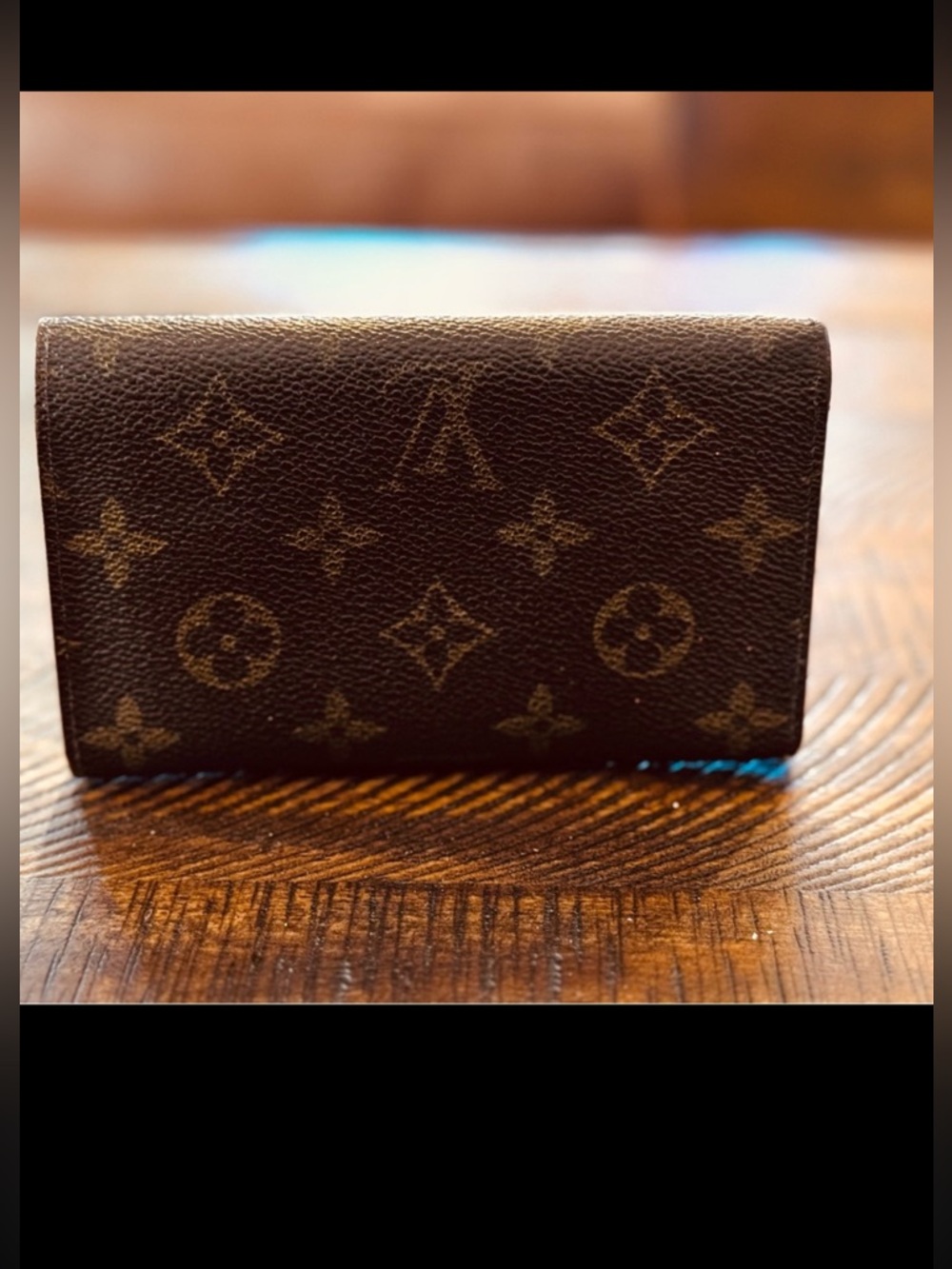 Louis Vuitton
Vintage 1998 Porte-Monnaie Tresor billet Wallet - Picture 3 of 17